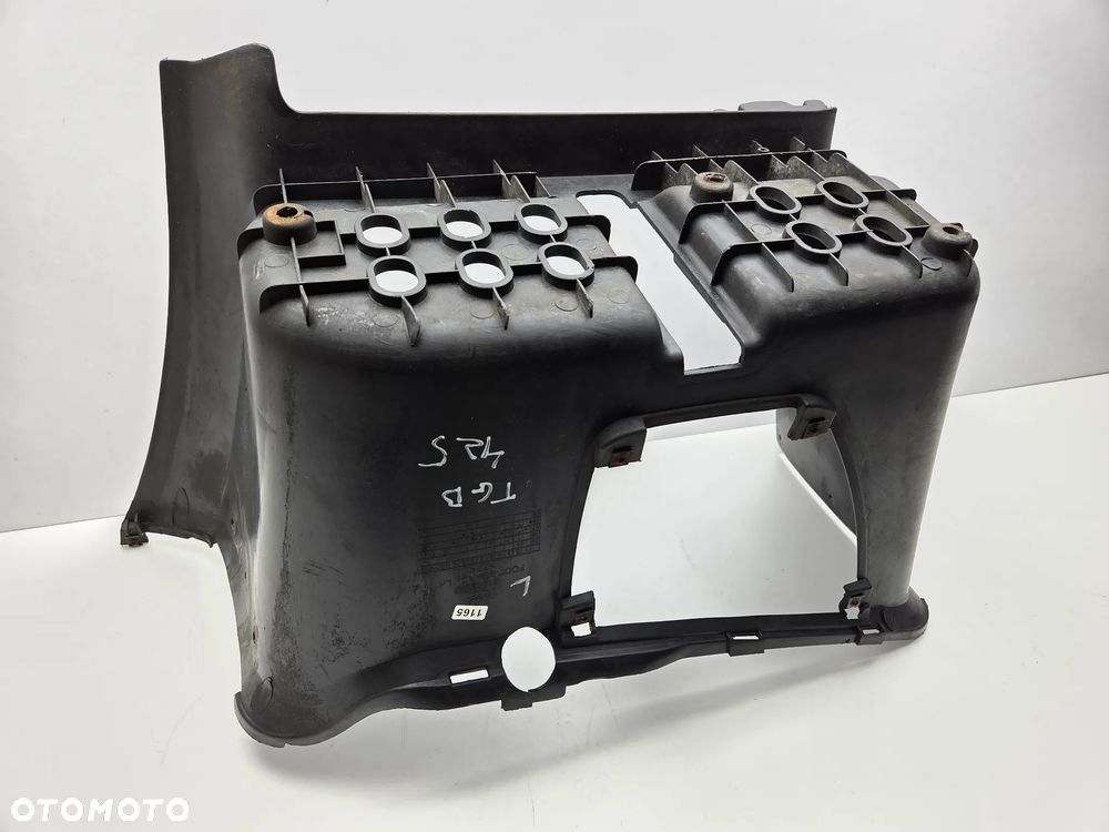 STOPIEN LEWY PODEST PODSTOPIEN  TGB BLADE 425 - 7