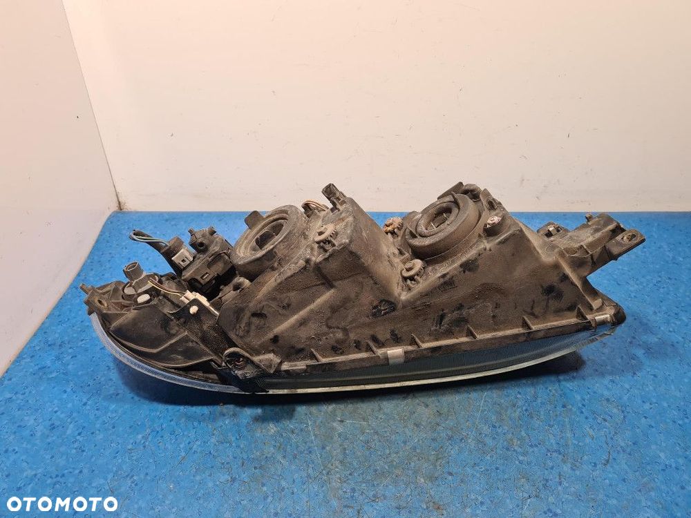 MITSUBISHI GALANT VIII LIFT REFLEKTOR PRAWY - 9