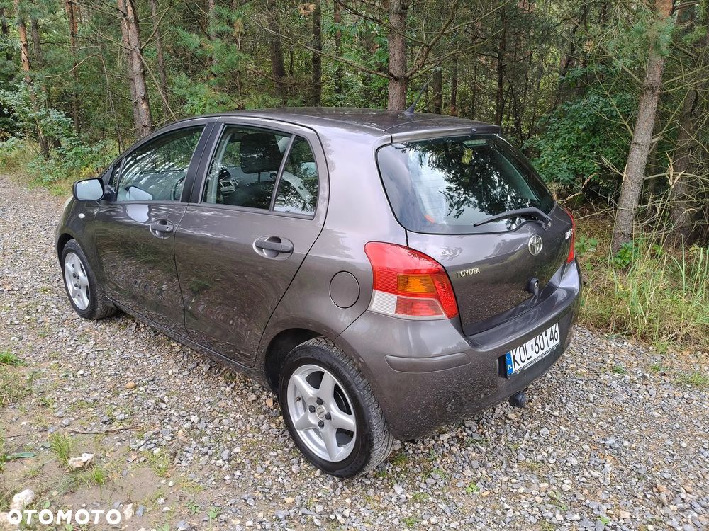 Toyota Yaris 1.33 VVT-i Life - 4