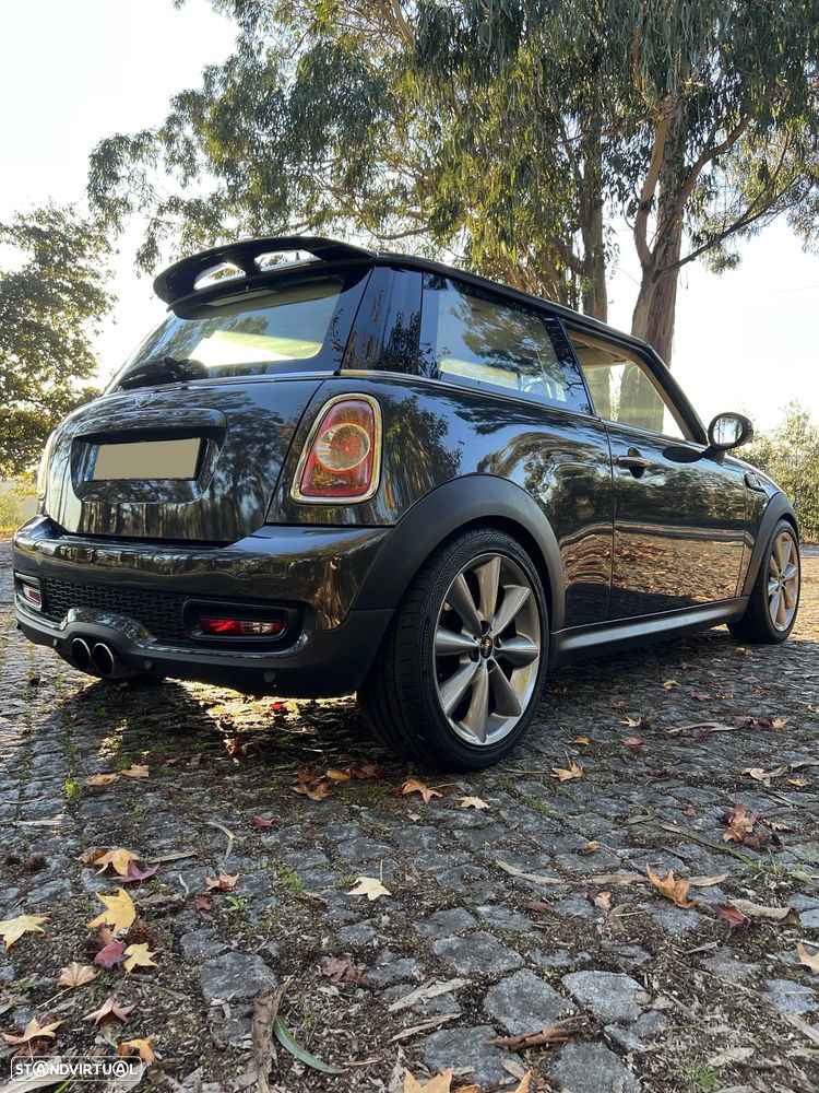 MINI 3 Portas Cooper S - 10