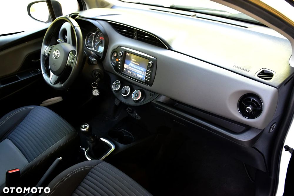 Toyota Yaris - 18
