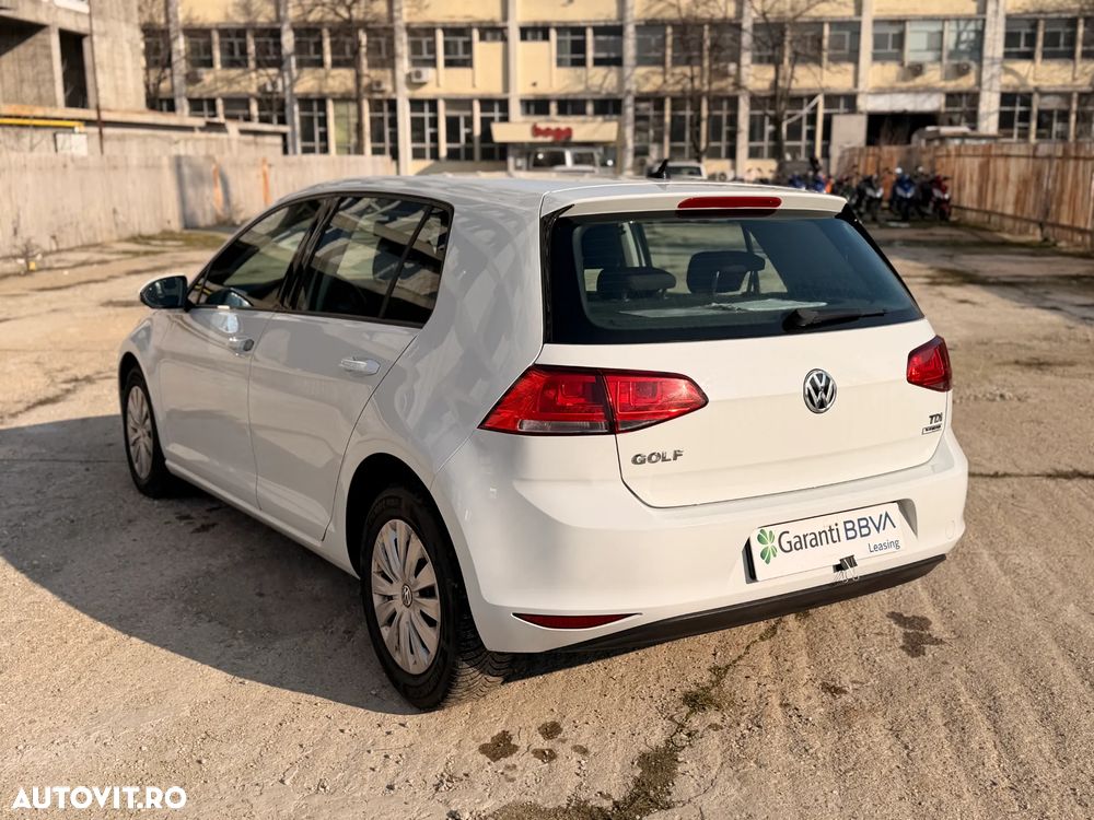 Volkswagen Golf 1.6 TDI DPF Trendline - 7