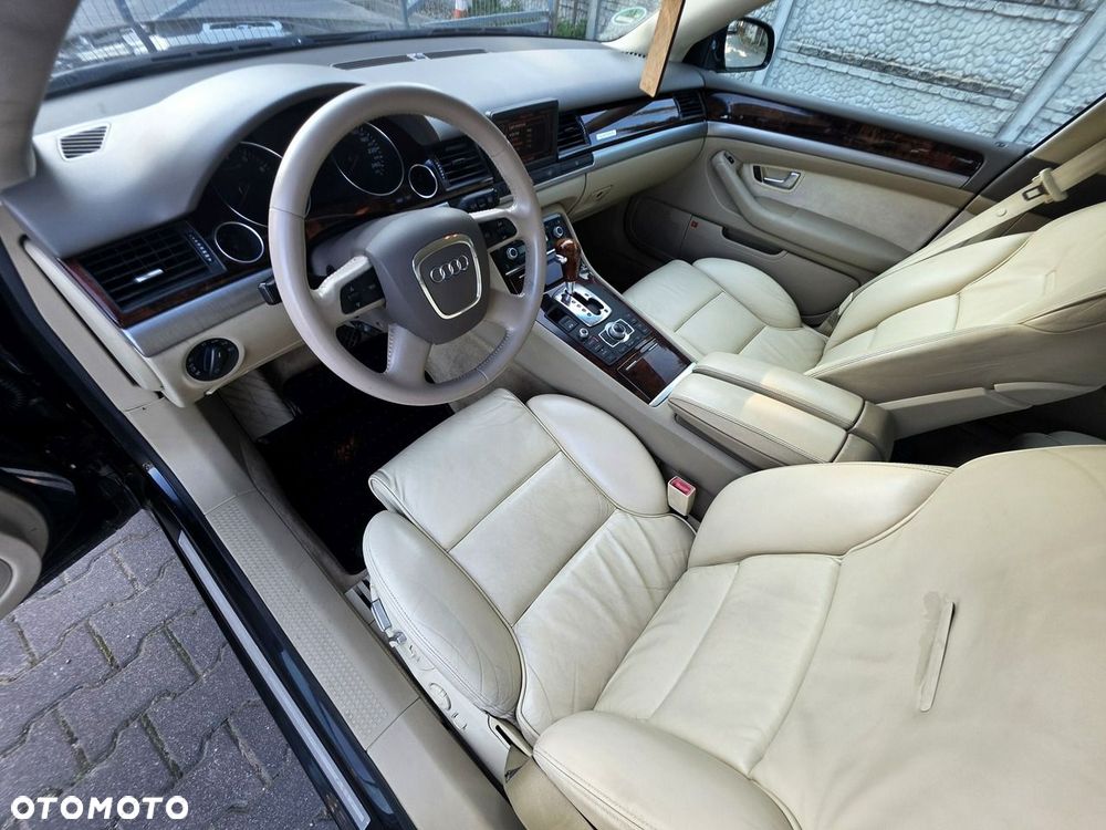 Audi A8 3.2 FSI Quattro Tiptr - 11
