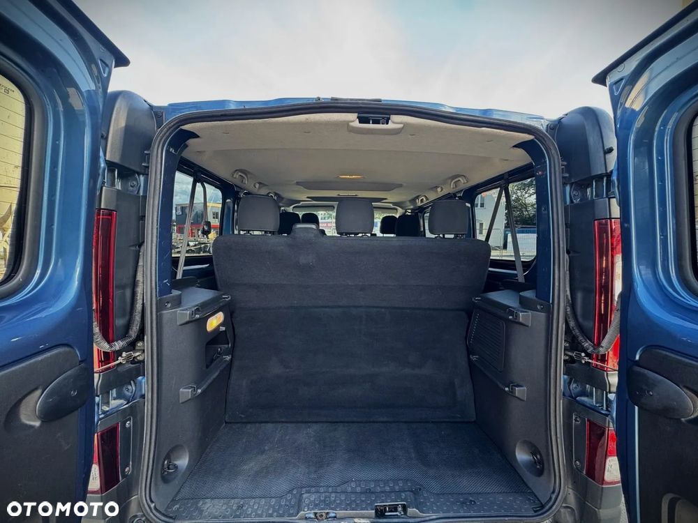 Renault Trafic - 8