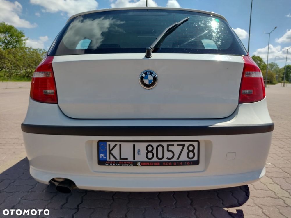 BMW Seria 1 116i - 6