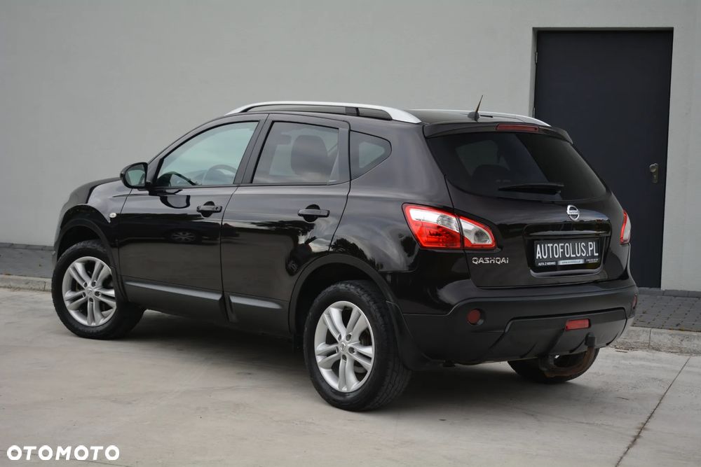 Nissan Qashqai - 4