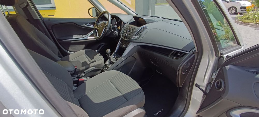 Opel Zafira 1.4 T Cosmo EcoFLEX S&S EU6 - 24