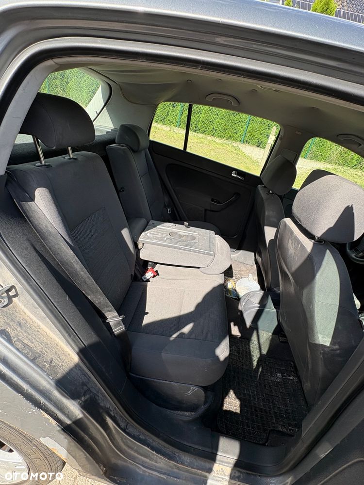 Volkswagen Golf Plus 1.9 TDI Edition - 20