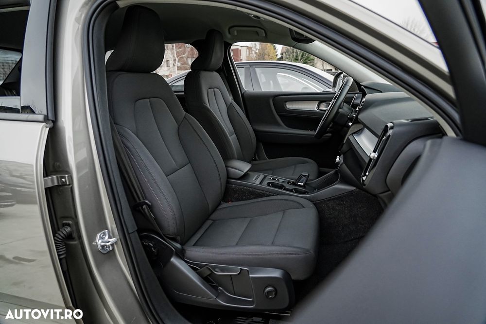 Volvo XC 40 T2 Plus Bright - 20