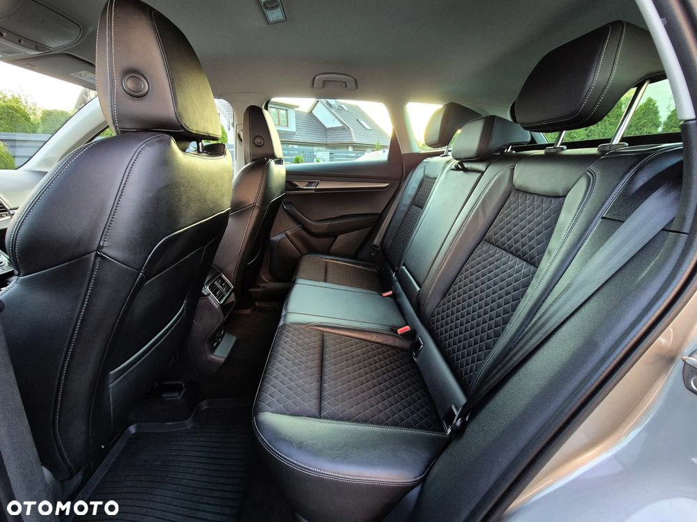 Skoda Karoq 2.0 TDI SCR 4x4 Style DSG - 17