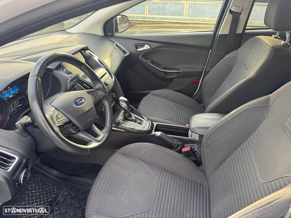 Ford Focus 1.0 EcoBoost S&S Aut. Trend - 4