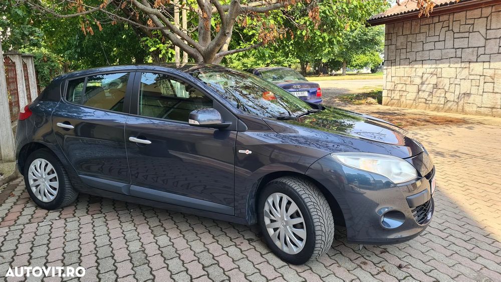 Renault Megane 1.5 dCi Authentique - 8