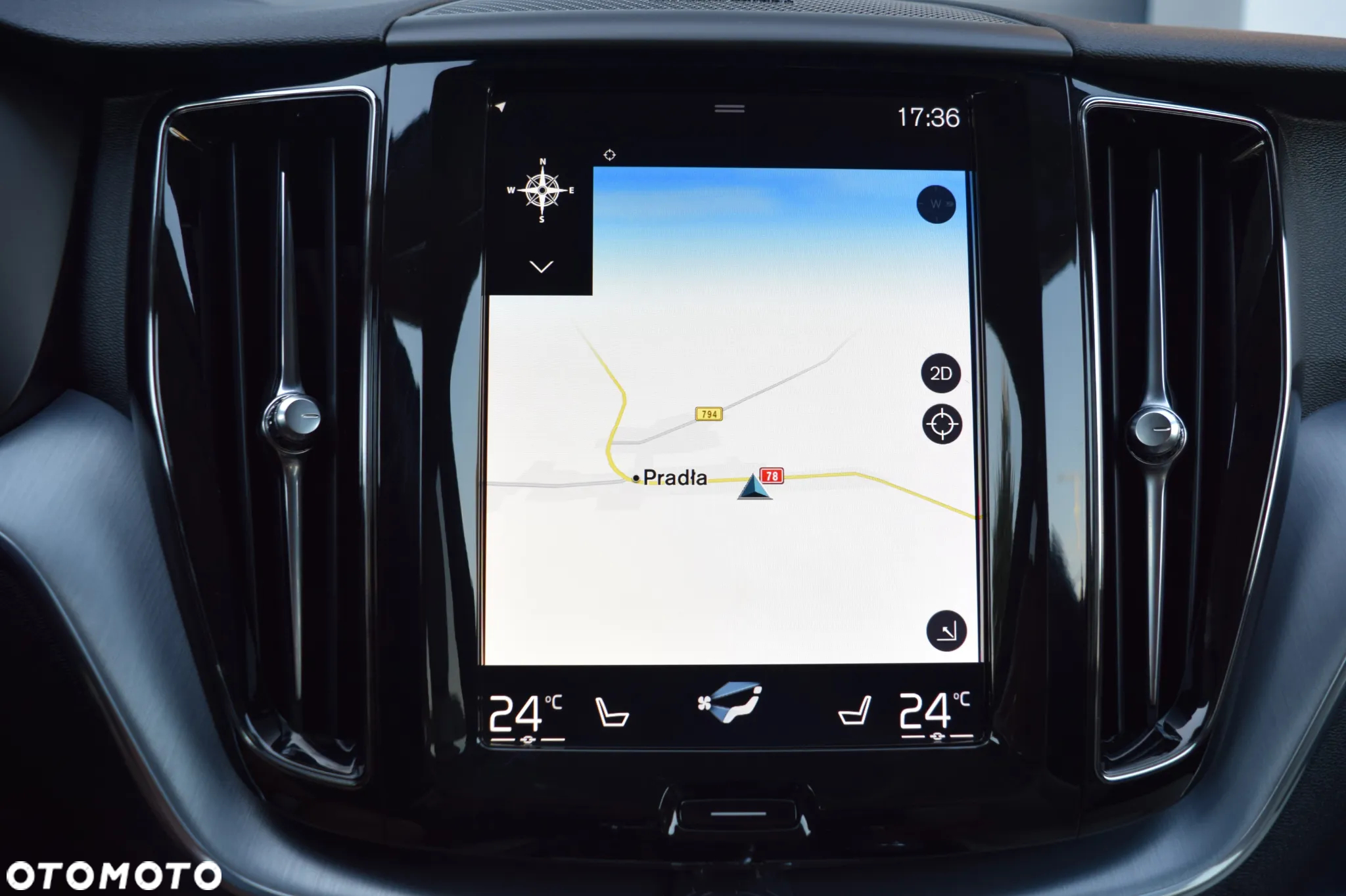 Volvo XC 60 D4 Geartronic Momentum Pro - 24