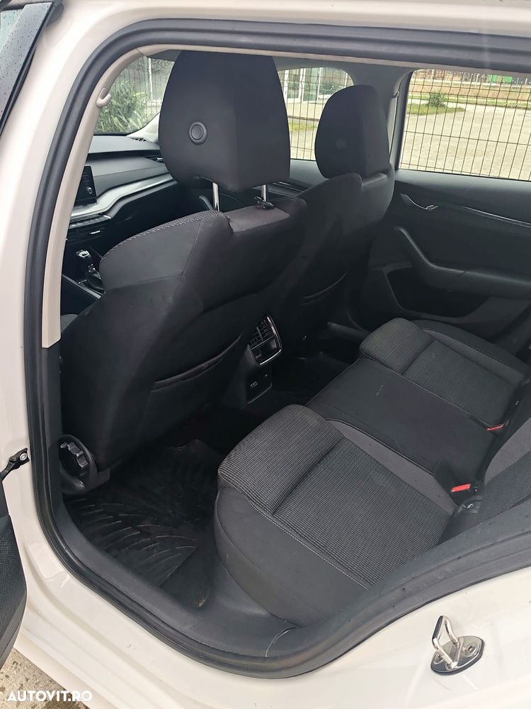 Skoda Octavia 2.0 TDI Ambition - 7