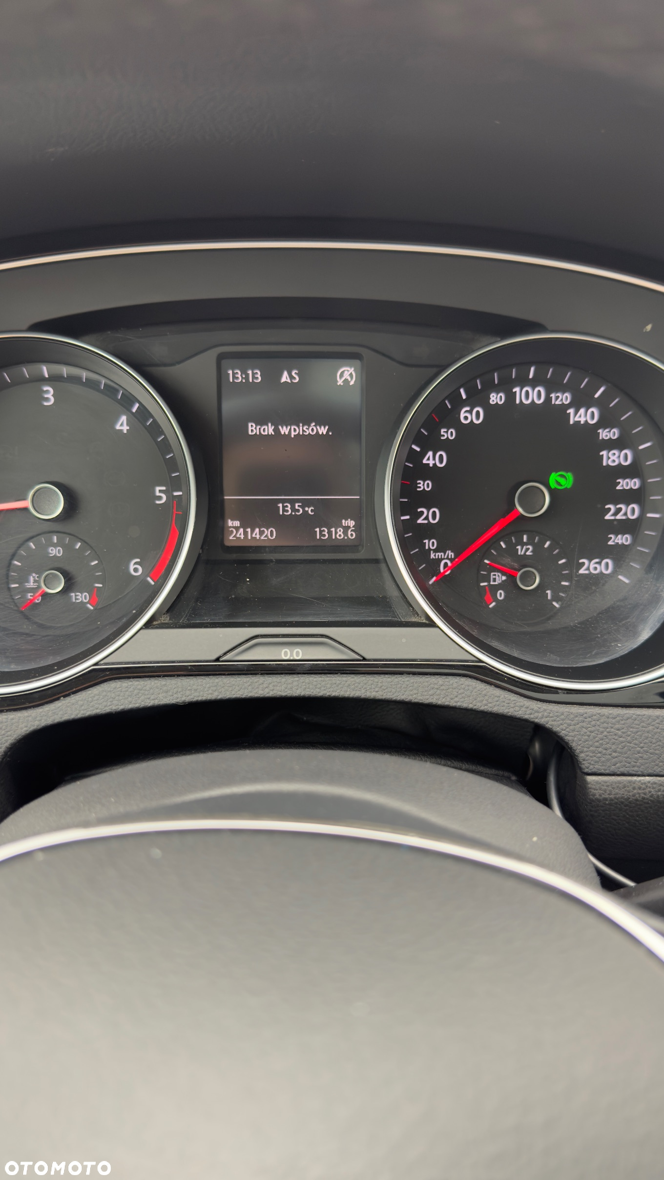 Volkswagen Passat - 16