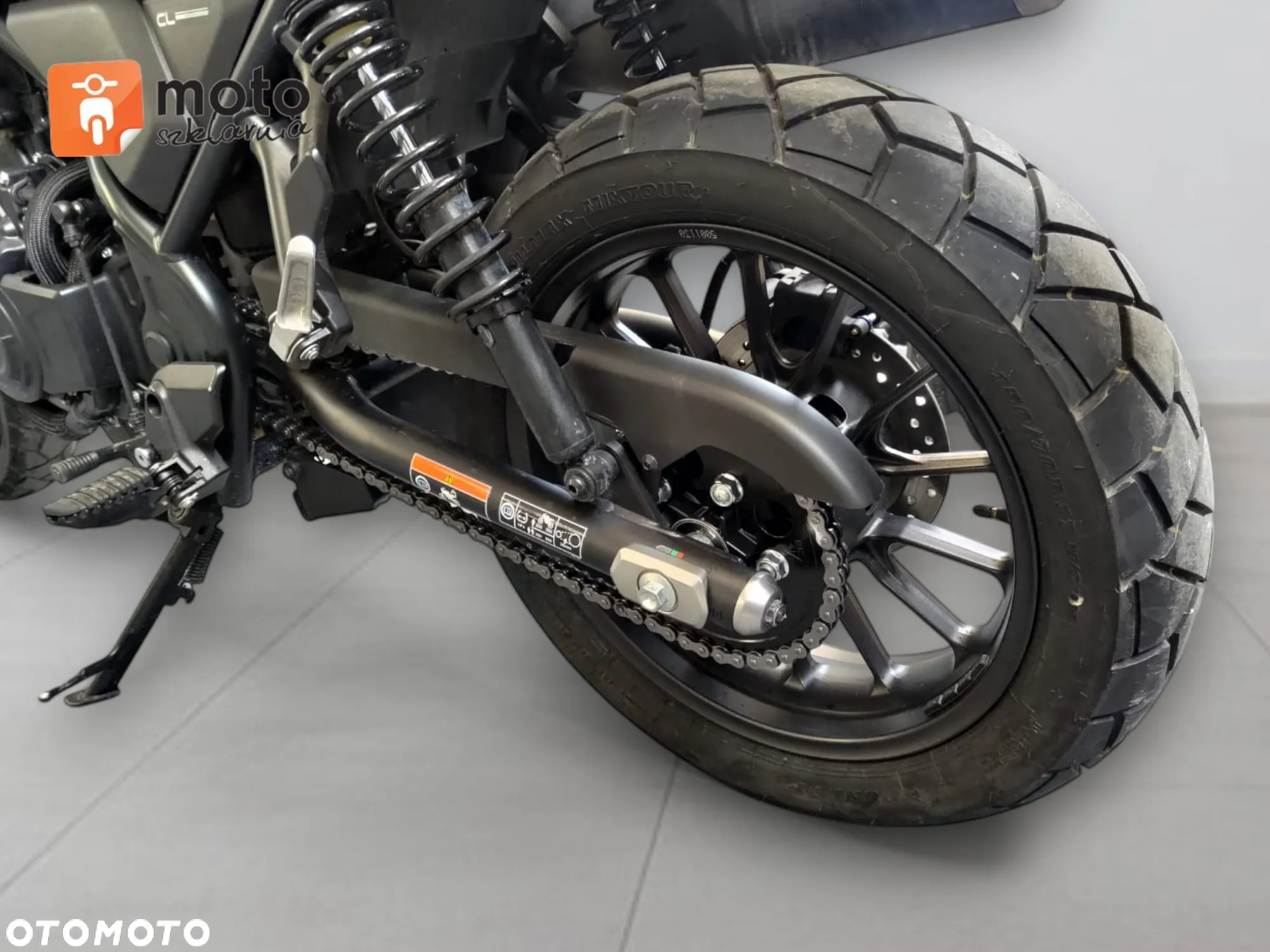 Honda CL - 28