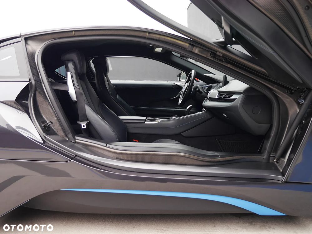BMW i8 - 25