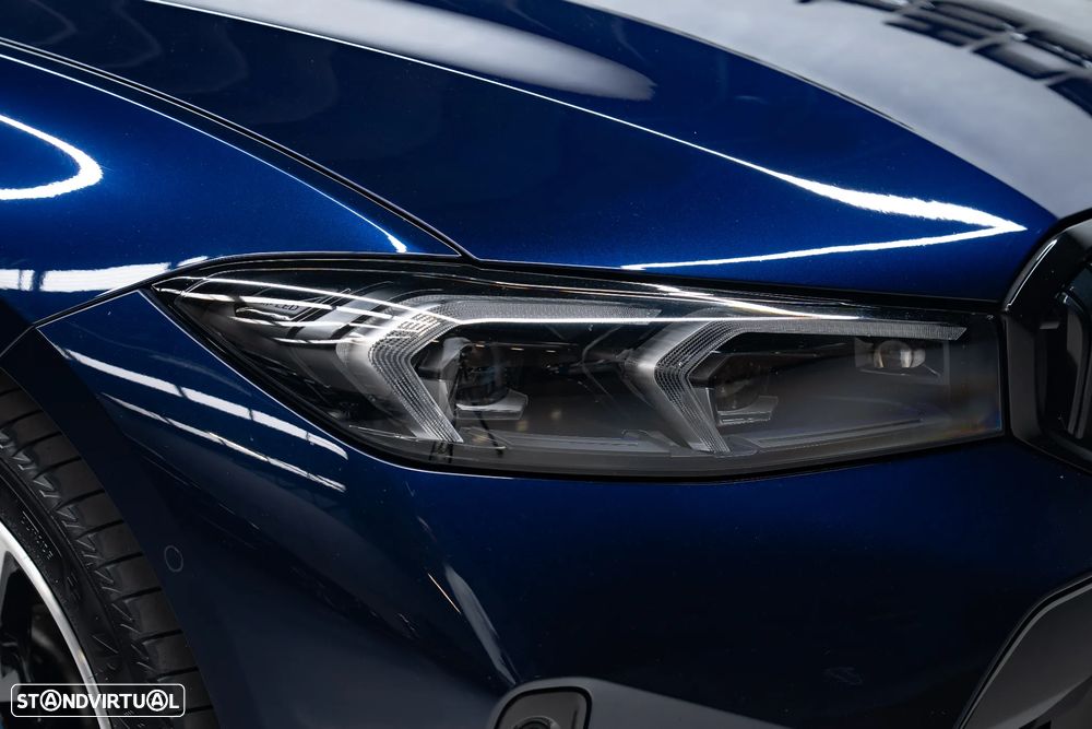 BMW 330 e Pack Desportivo M Auto - 7