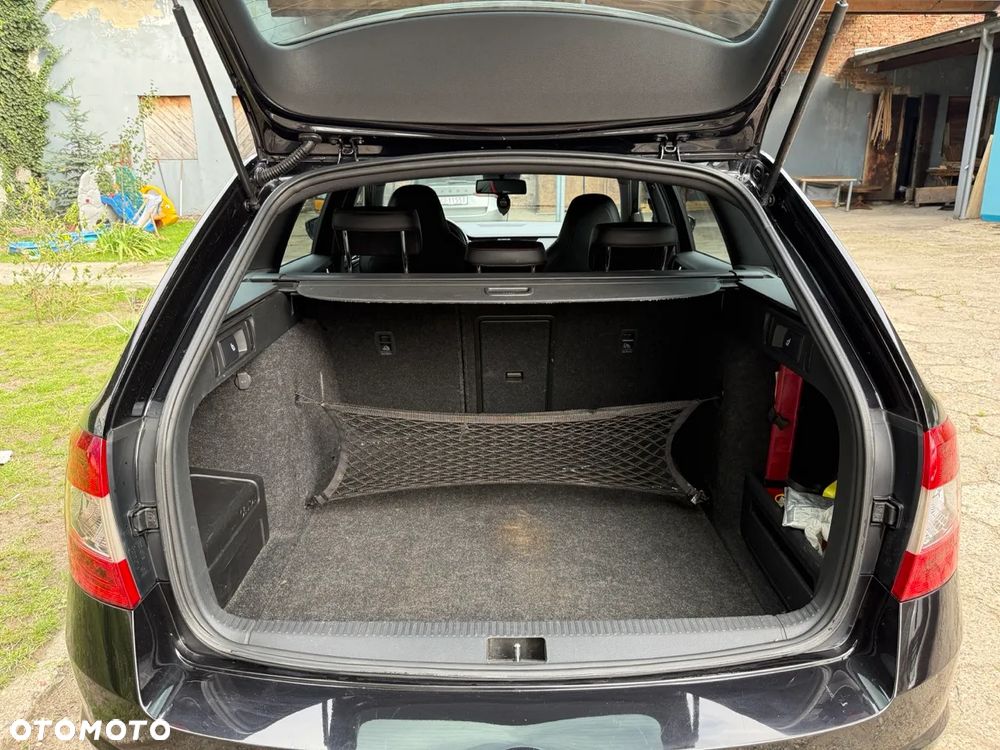 Skoda Octavia 2.0 TSI RS 230 DSG - 11