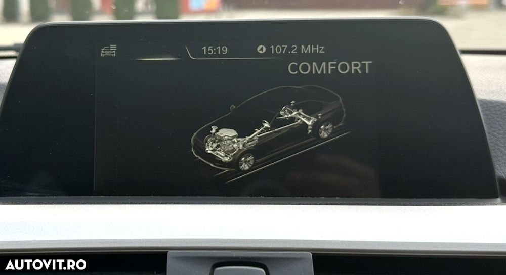 BMW Seria 3 330e iPerformance Advantage - 19