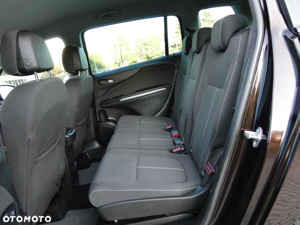 Opel Zafira Tourer 1.4 Turbo Active - 16