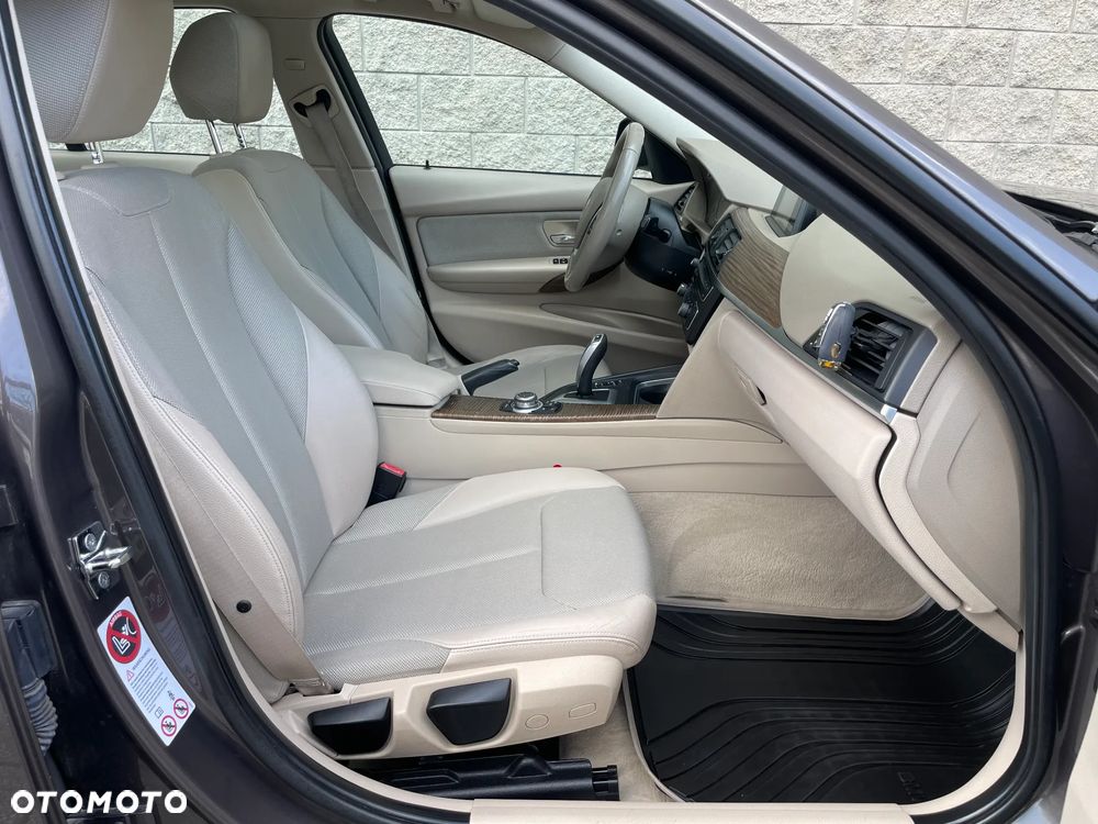 BMW Seria 3 320d Efficient Dynamics Edition Luxury Line - 11