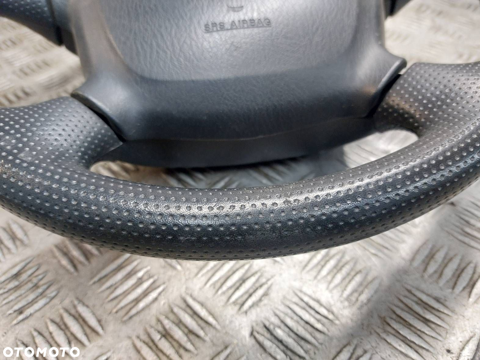 KIEROWNICA + PODUSZKA MAZDA 323F BJ T93121A - 3