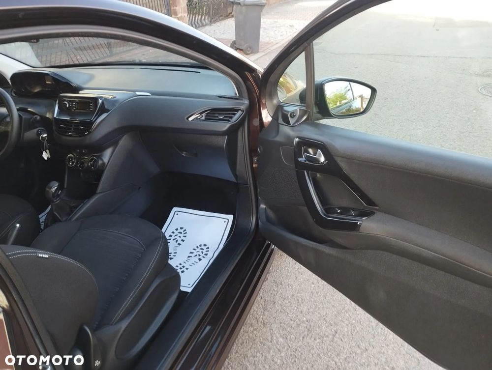 Peugeot 208 1.0 VTi/PureTech Access - 11