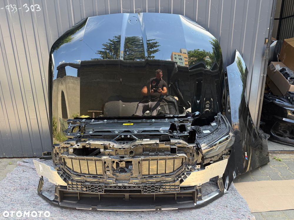 MASKA BMW G60 G61 ORYGINAŁ CAŁA CAŁE ROGI KOLOR 475 - 1