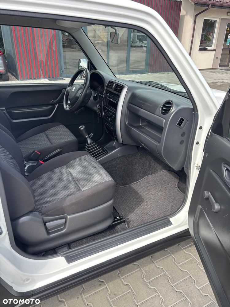 Suzuki Jimny - 11