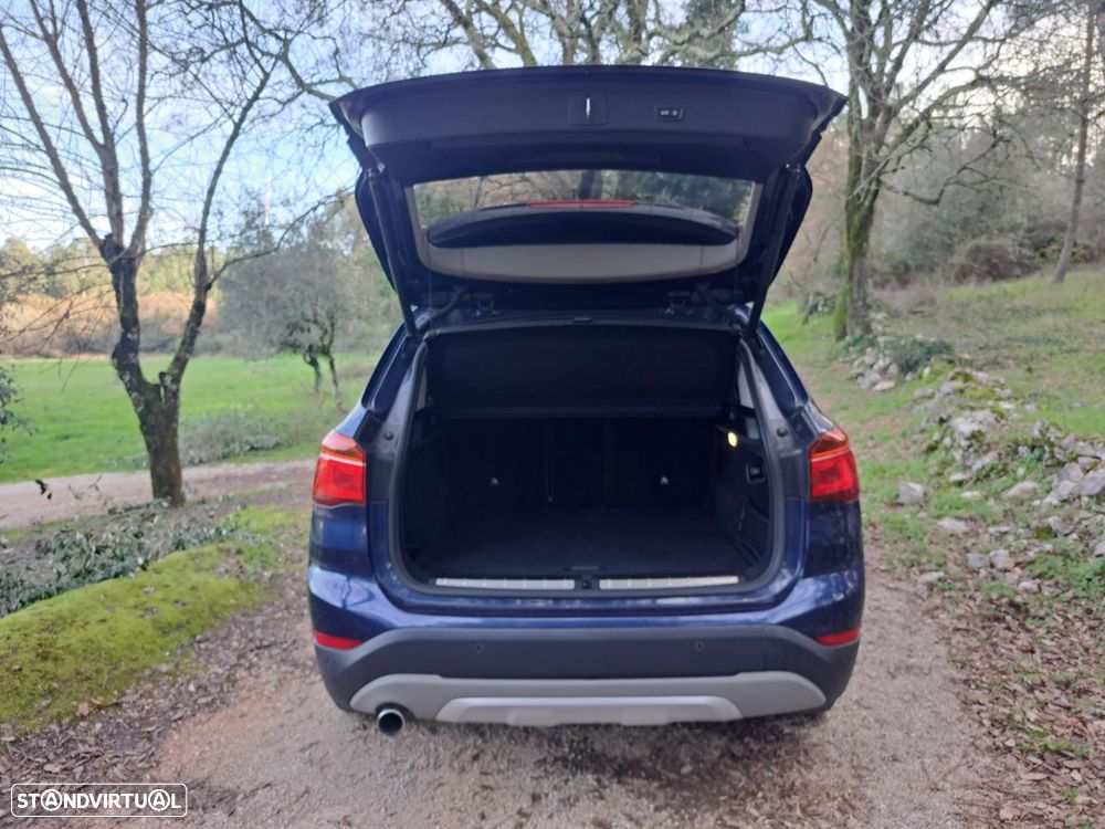 BMW X1 sDrive18d Aut. xLine - 44