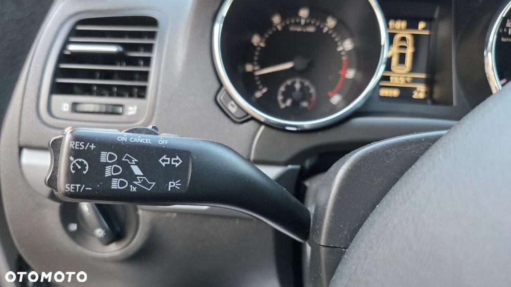 Skoda Yeti 1.2 TSI Active DSG - 25