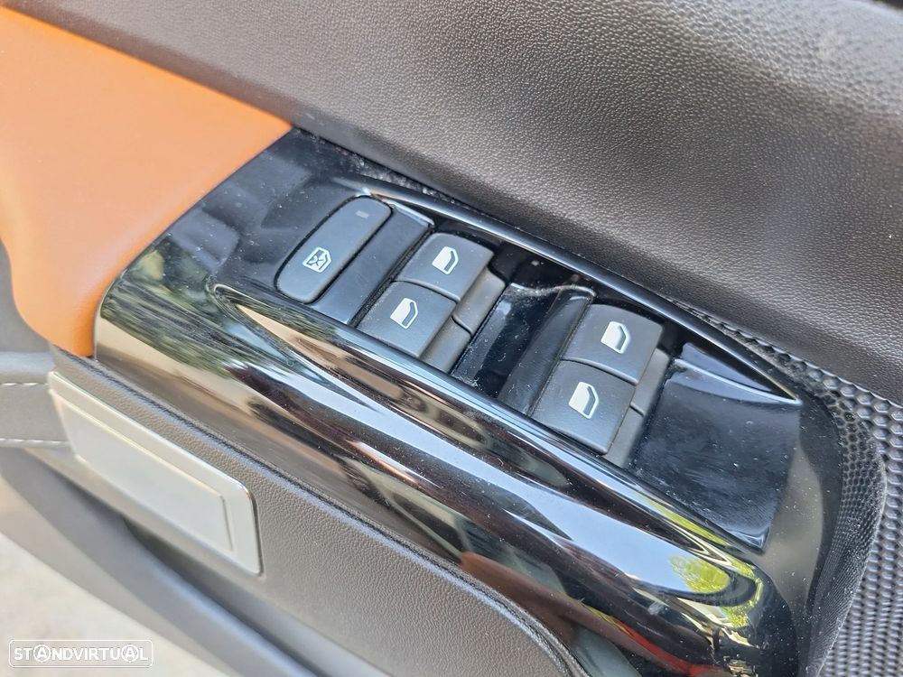 Citroën C3 1.2 PureTech Shine - 2