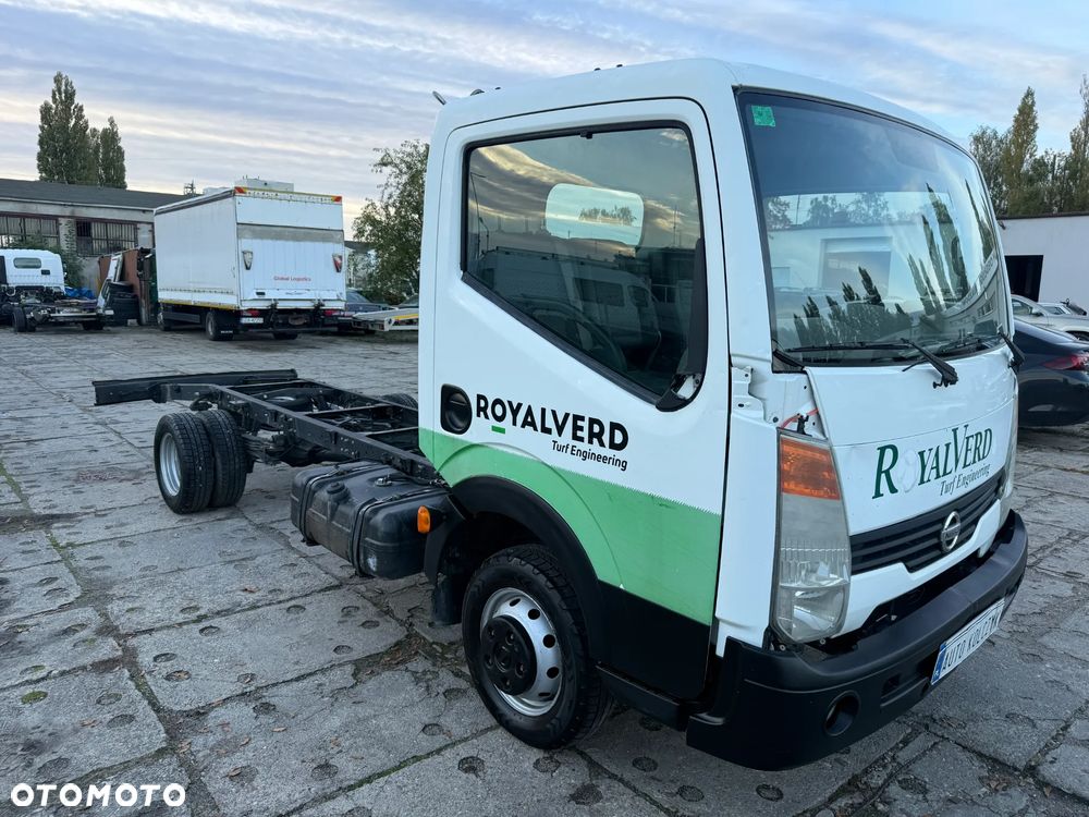Nissan Cabstar - 3