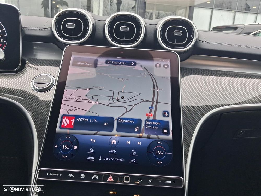 Mercedes-Benz C 300 e AMG Line - 18