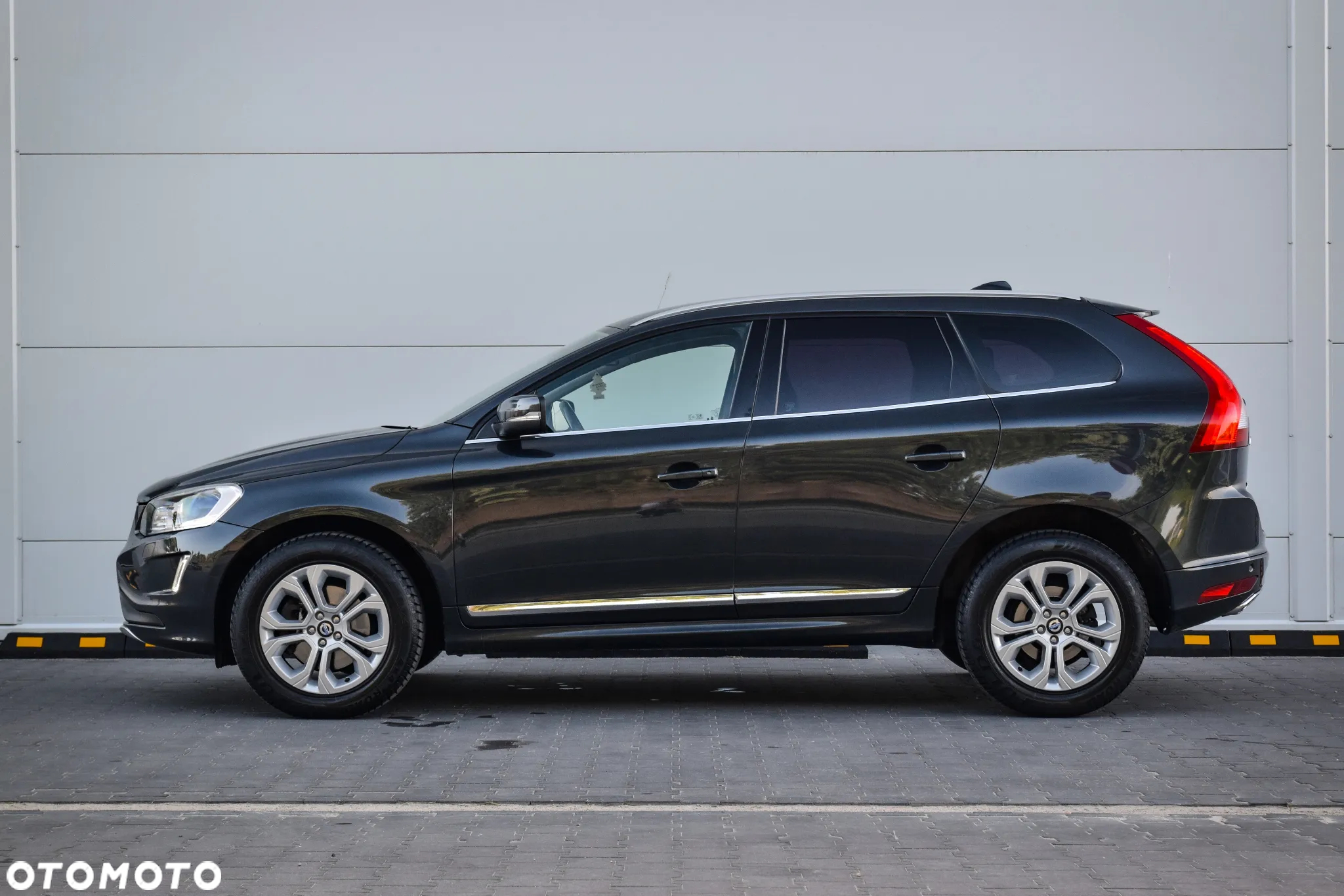 Volvo XC 60 D4 Geartronic Summum - 13