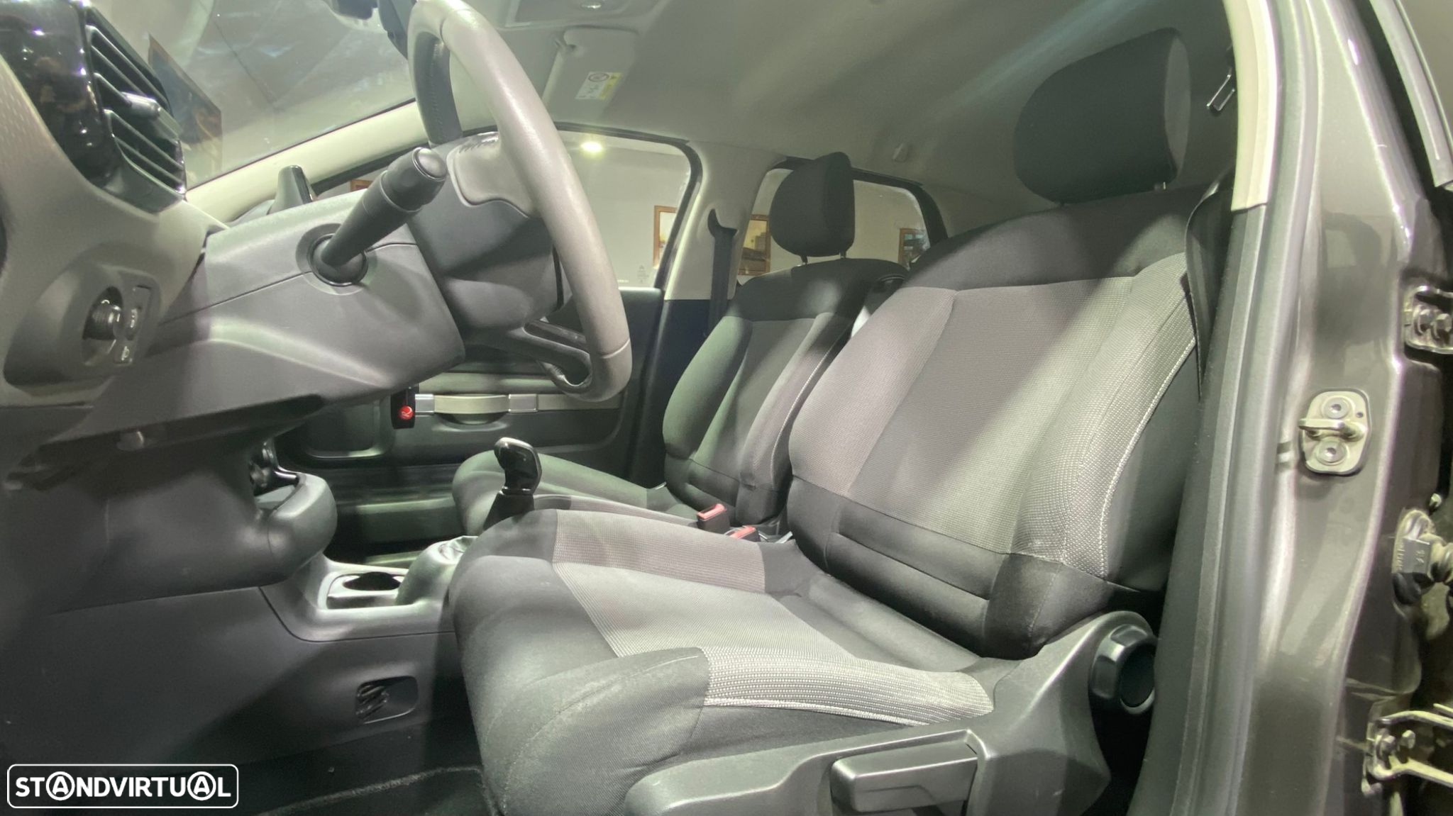 Citroën C4 Cactus 1.2 PureTech Shine - 9