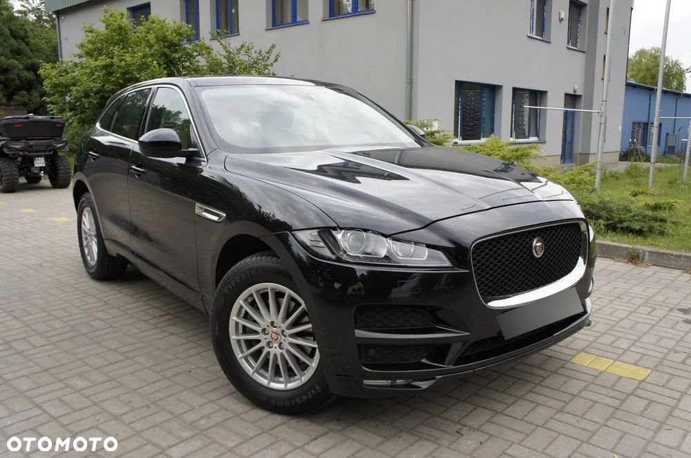Jaguar F-Pace - 1