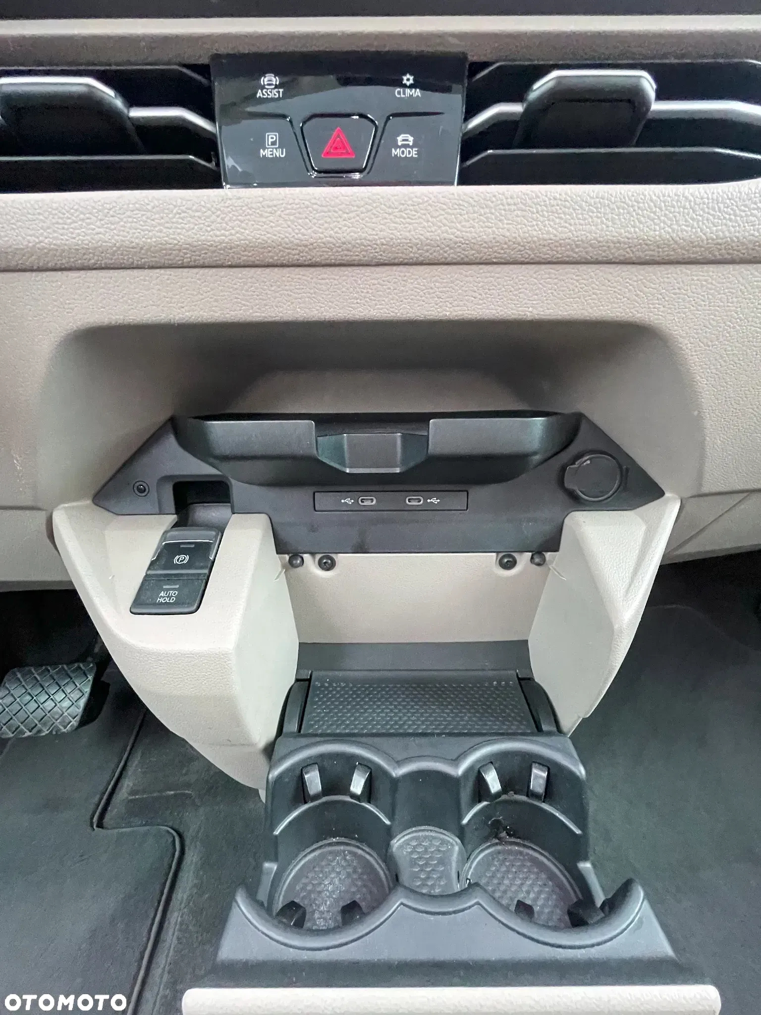 Volkswagen Multivan 1.4 TSI eHybrid PHEV L1 Life DSG - 20