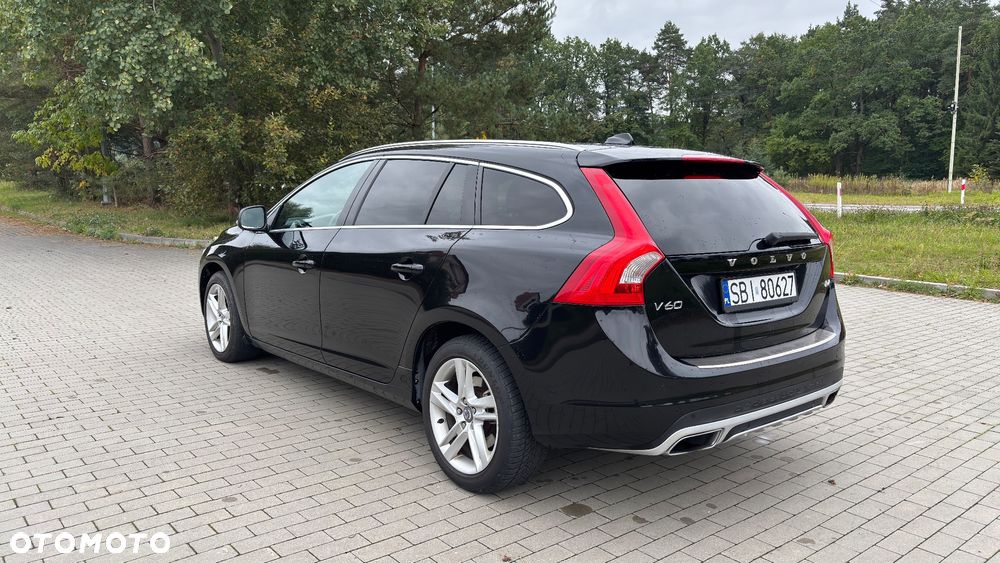Volvo V60 D4 Drive-E Momentum - 7