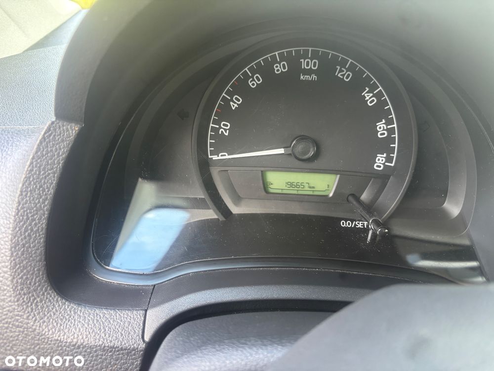 Skoda Citigo 1.0 MPI Cool Edition - 15