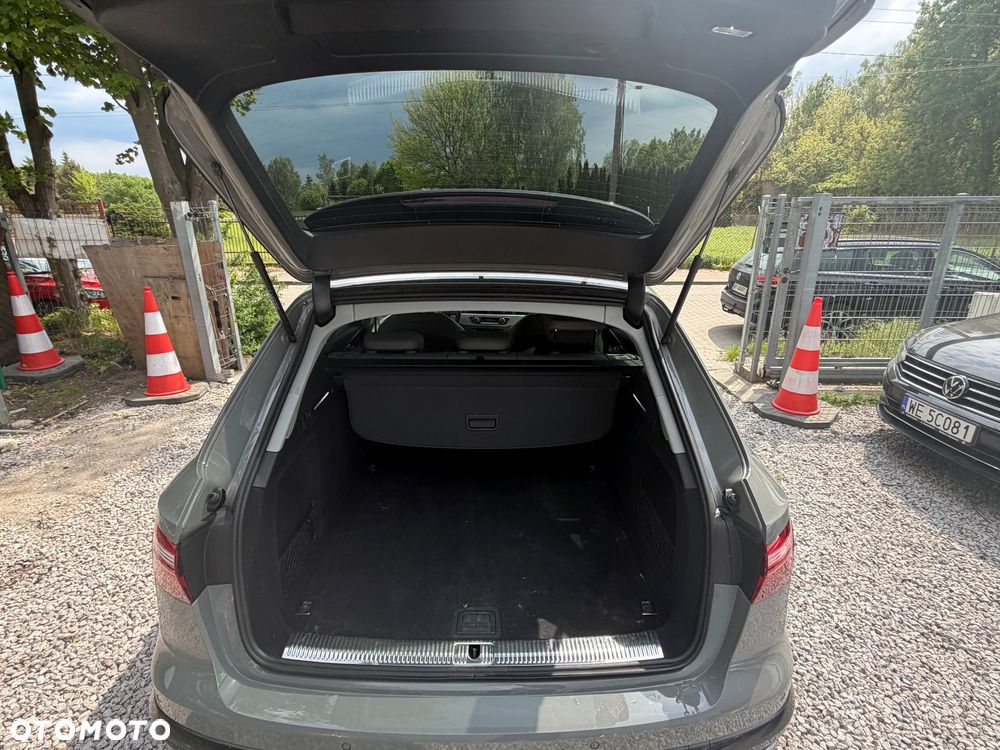 Audi A4 Allroad - 33