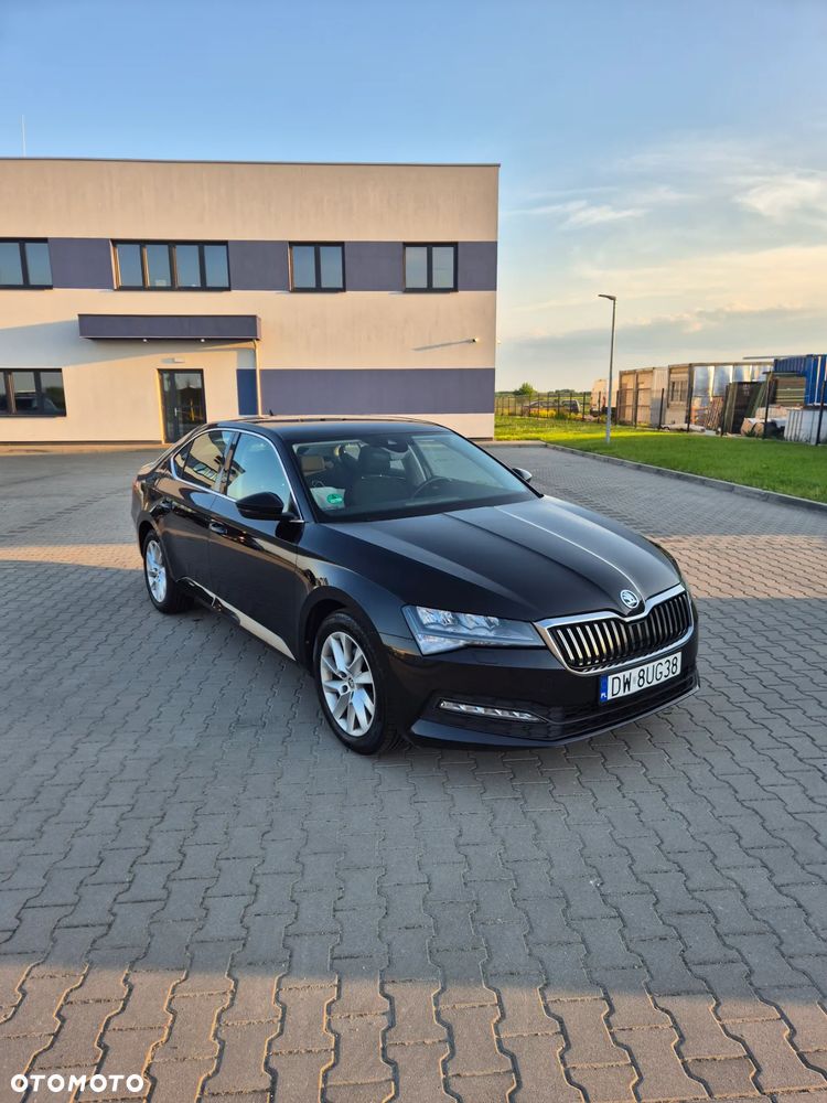 Skoda Superb 2.0 TDI SCR 4x4 Ambition DSG - 1