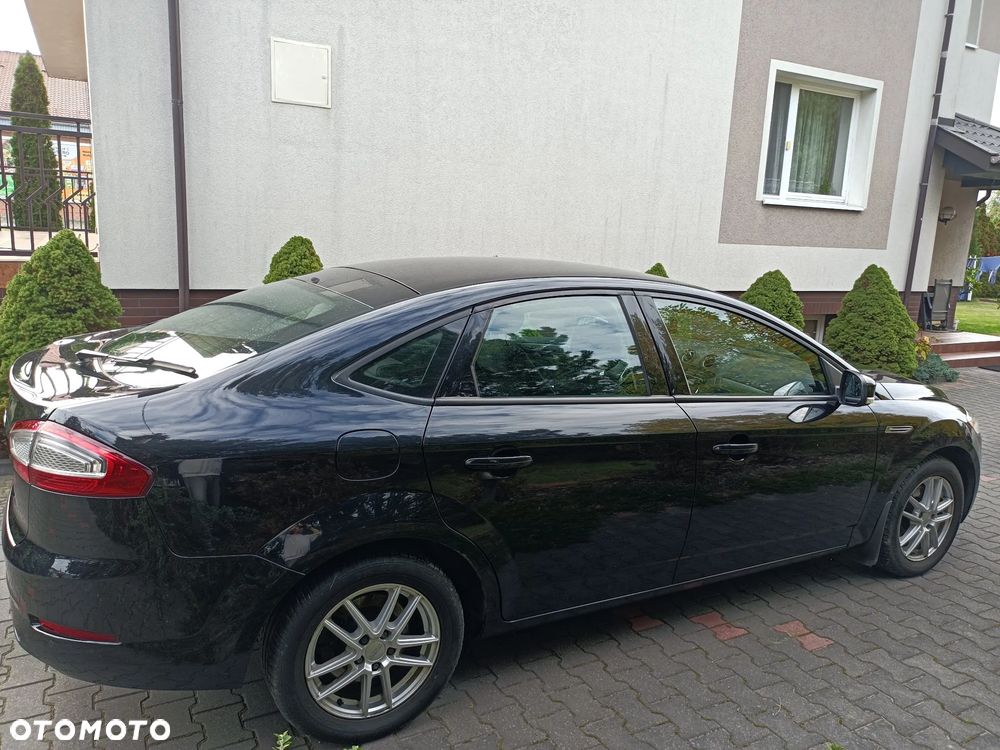 Ford Mondeo 2.0 TDCi Gold X - 4