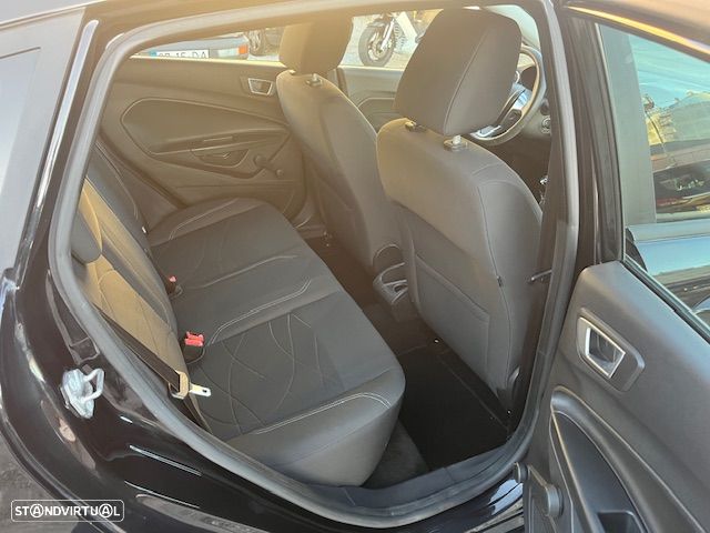 Ford Fiesta 1.5 TDCi Trend - 13