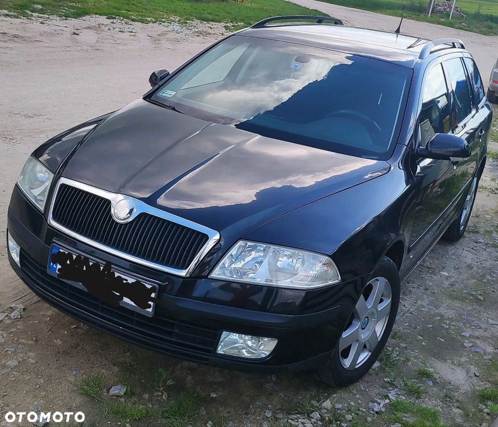 Skoda Octavia 1.6 Combi Ambiente - 4