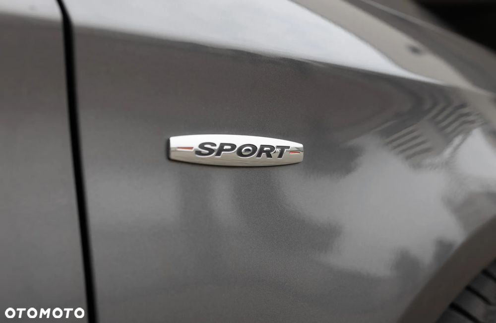 Mercedes-Benz CLA 250 7G-DCT AMG Line - 17