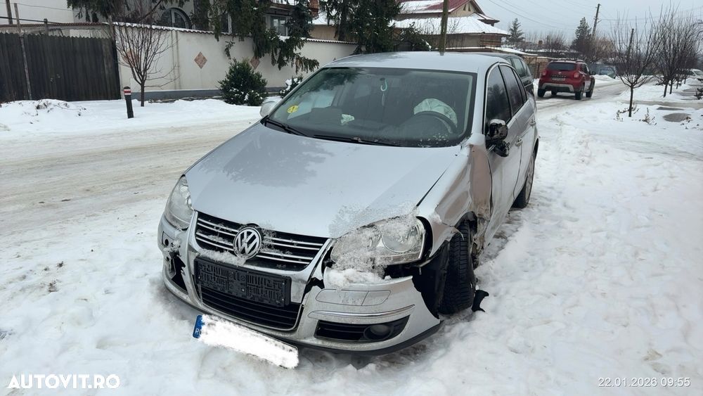Volkswagen Jetta 1.9 TDI Comfortline - 2