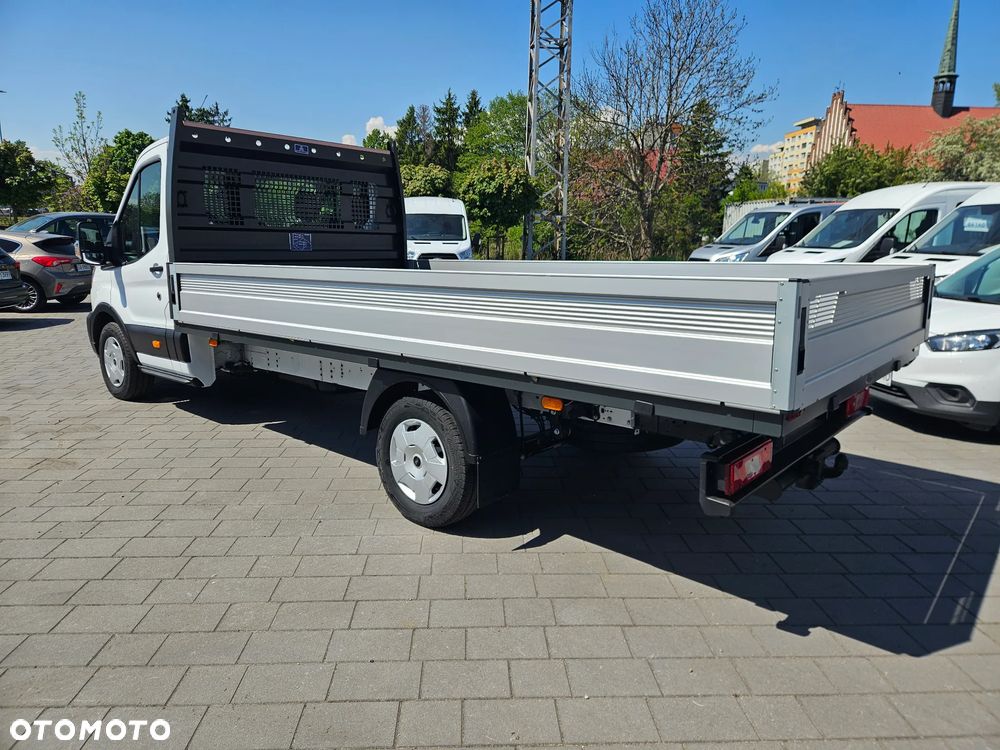 Ford Transit - 6