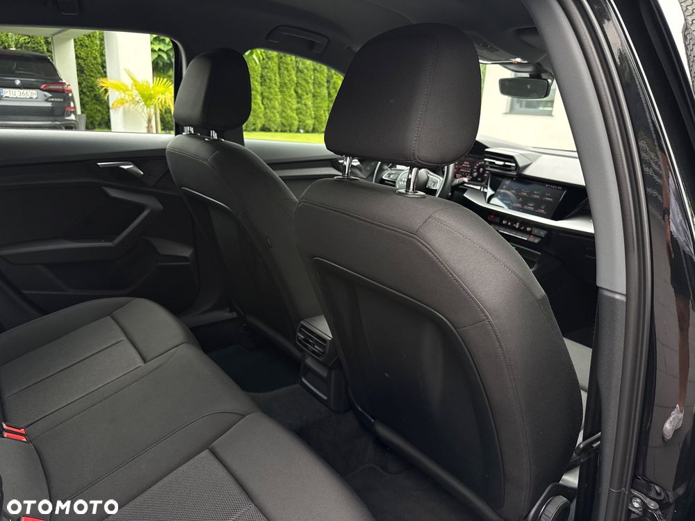 Audi A3 Sportback 40 TFSIe S tronic S line - 24